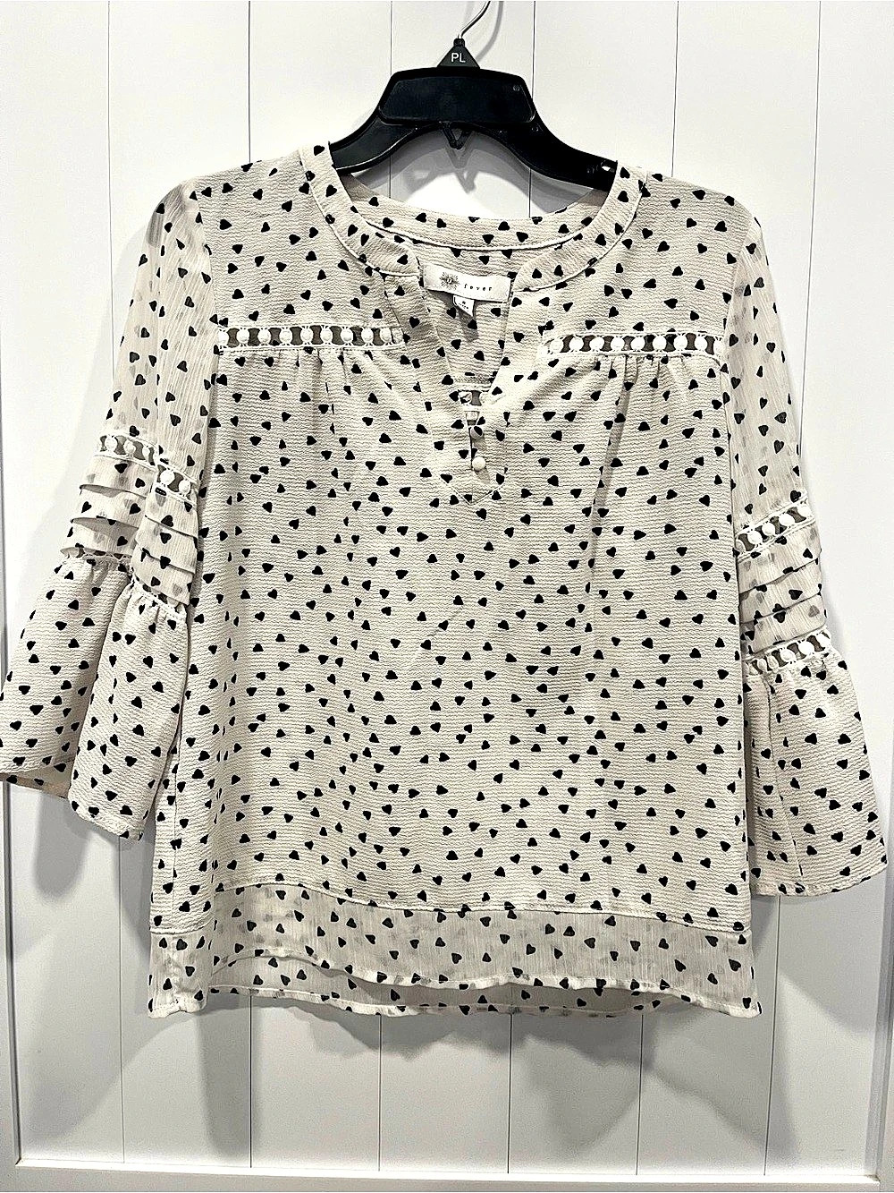 Fever Heart Print Blouse in White & Black Size Small